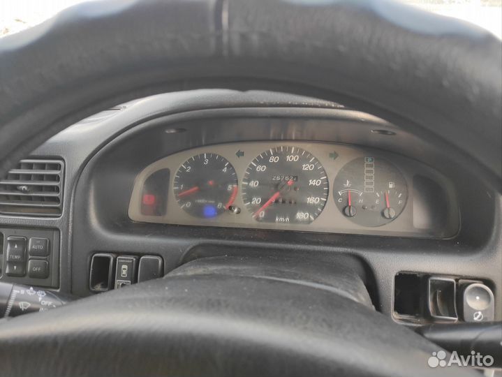 Mazda Bongo Friendee 2.5 AT, 1999, 267 764 км