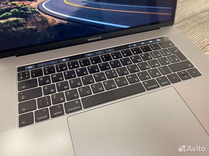 MacBook Pro 15 2017, i7 2.9GHz, 16гб, 500гб S Gray