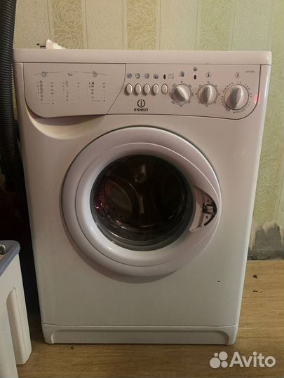 Стиральная машина бу indesit