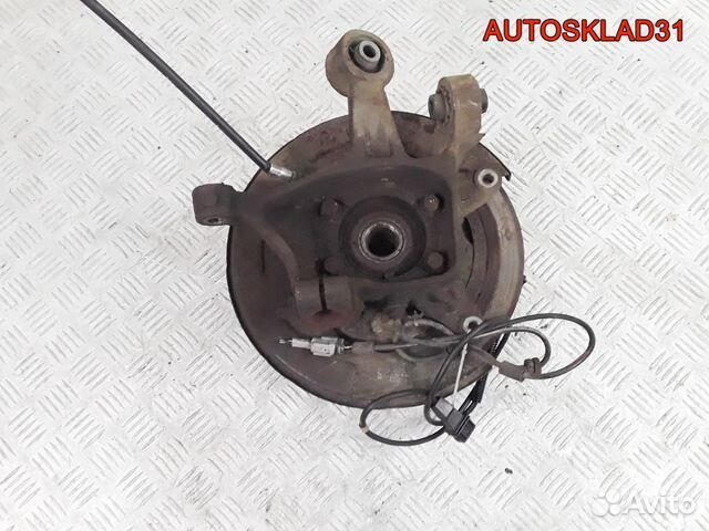 Кулак поворотный задний левый Subaru Forester S12