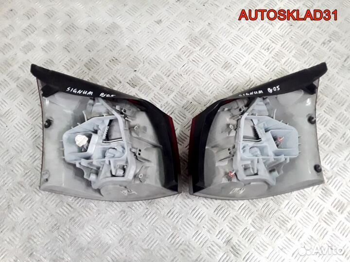 Фонарь задний Opel Signum 13159861