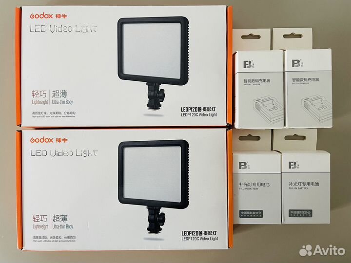 Свет для съемки Godox ledp120c