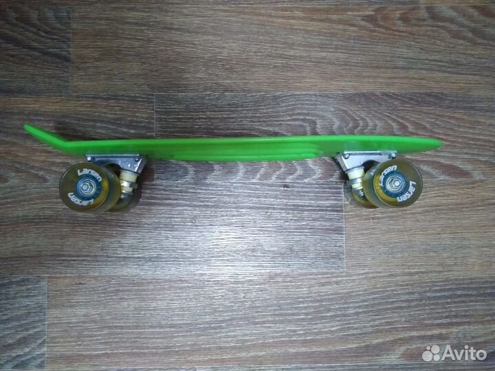Скейт Larsen Sunny 3 Lime
