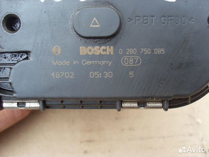 Дроссель Peugeot 307 Citroen С4 1,6л NFU TU5 JP4