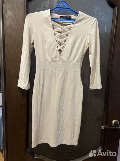 Платье женское