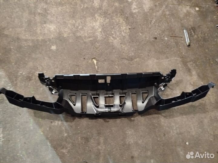 Кронштейн переднего бампера верхний(краб) Peugeot