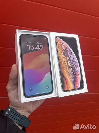 iPhone Xs, 64 ГБ