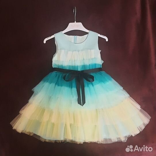 Нарядное платье 110