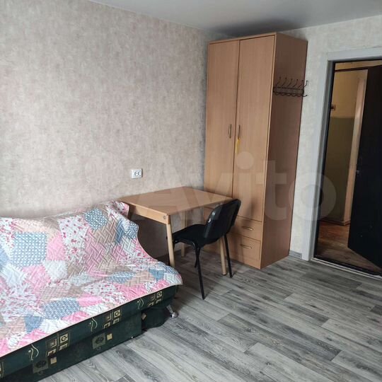 Комната 13 м² в 8-к., 9/9 эт.