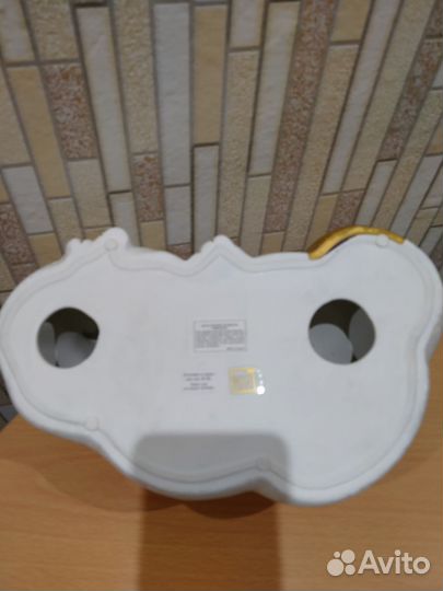 Статуэтка фирмы 