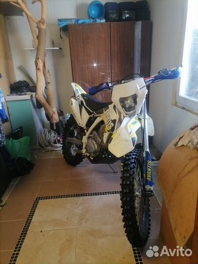 Avantis FX 250 LUX