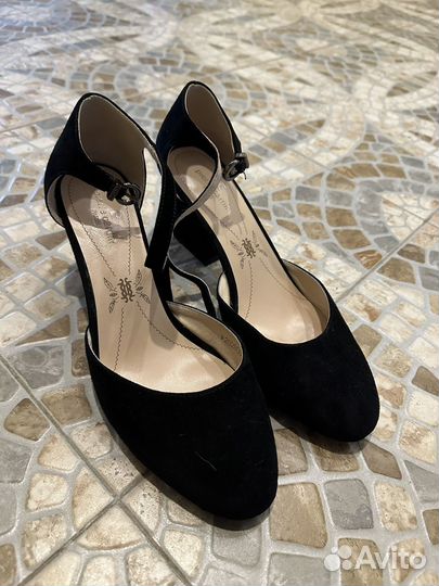 Туфли женские pierre cardin