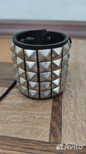 Браслет-напульсник из натуральной кожи