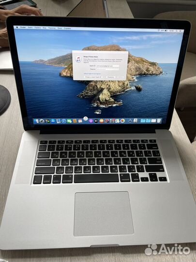 Apple MacBook Pro 15 retina A1398 i7, 8/256 gb