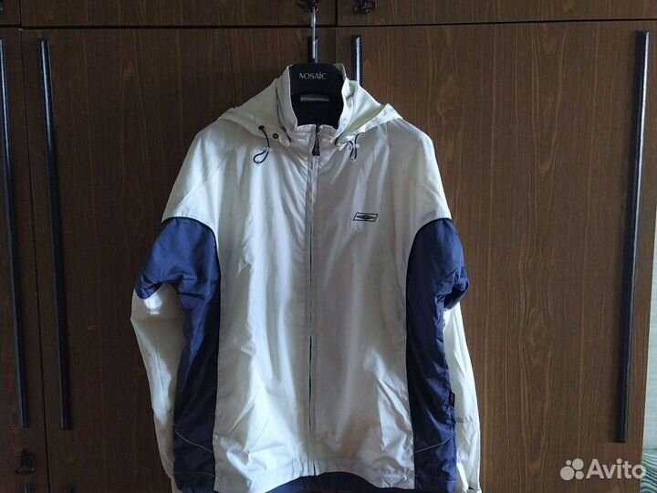 Куртка женская спортивная демисезонная 44-46 разме