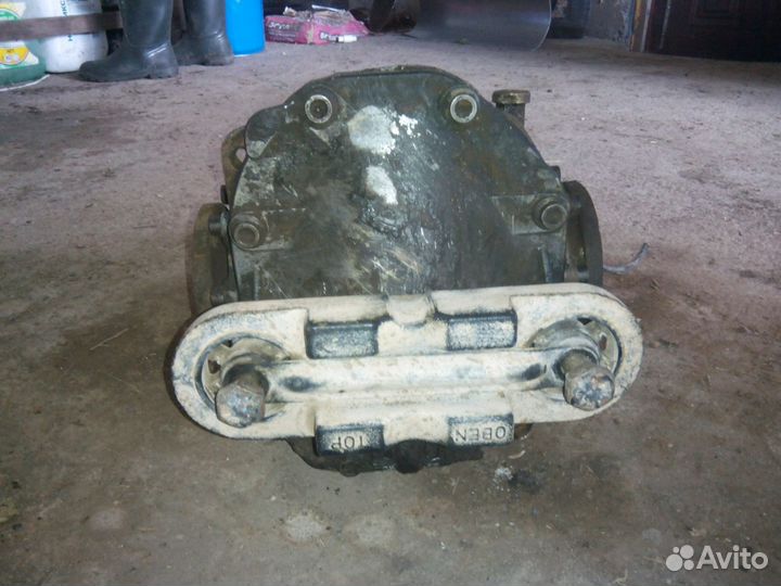 Редуктор от Mercedes W124