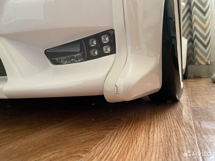 Детская кровать машина