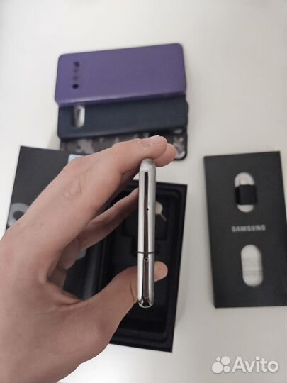 Samsung Galaxy S10, 6/128 ГБ