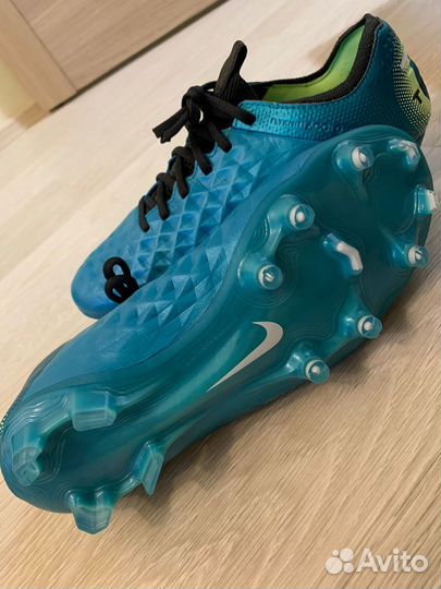 Бутсы nike tiempo