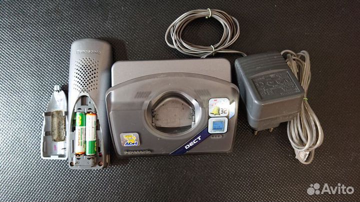 Телефон dect Panasonic KX-tca150rum