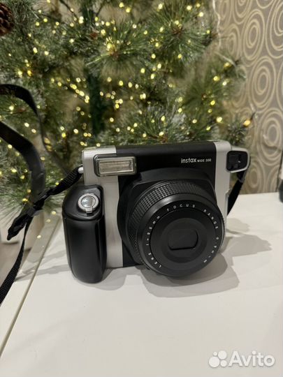 Фотоаппарат Instax wide 300