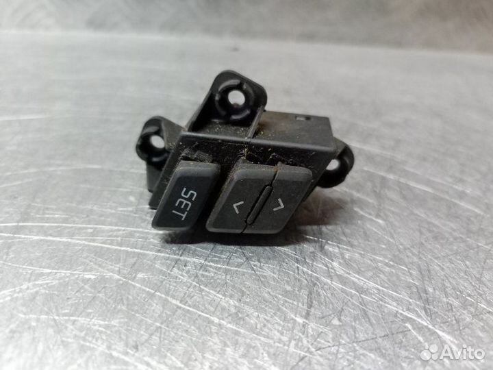 Кнопка Kia Ceed G4FG 2012-2018