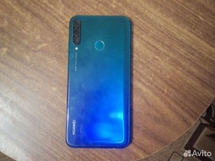 Телефон Huawei P40 lite E