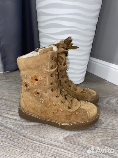 Сапоги и ботинки для девочки 29-30