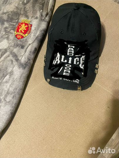 Alice Hollywood cap