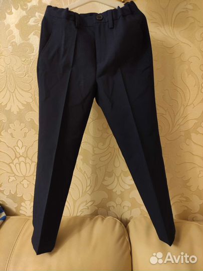 Синие брюки и голубая рубашка 116-122