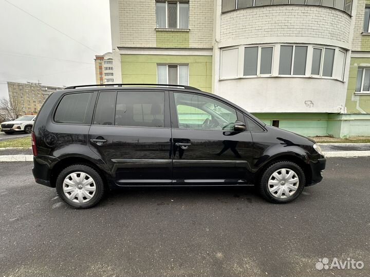 Volkswagen Touran 1.6 МТ, 2009, 182 191 км