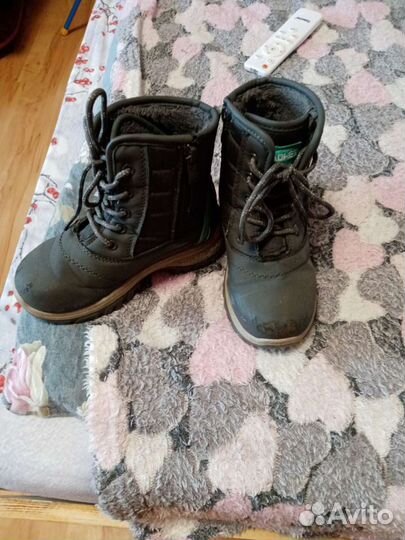 Детские зимние ботинки