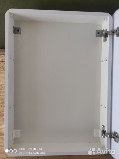 Зеркальный шкаф в ванную с подсветкой