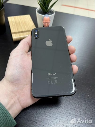 iPhone X, 64 ГБ