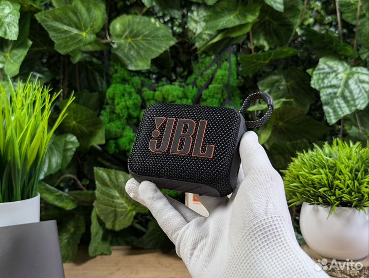 Беспроводная колонка JBL Go 4