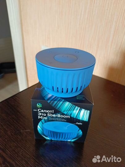 Сбер салют колонка