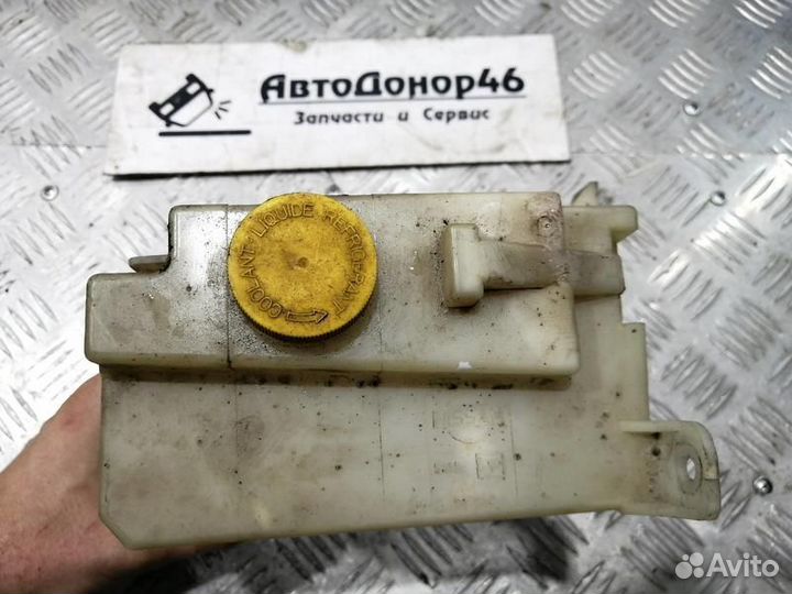 Бачок расширительный Nissan Maxima A33