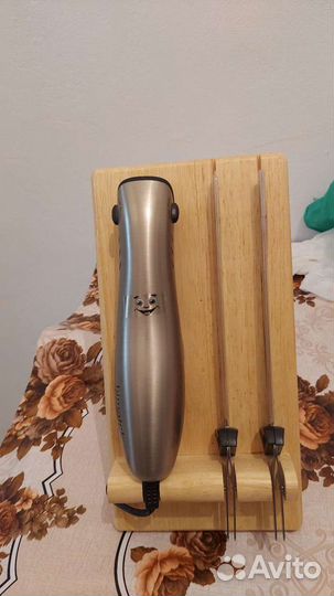 Кухонный электрический нож