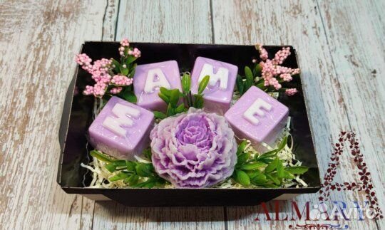 Мыло ручной работы маме