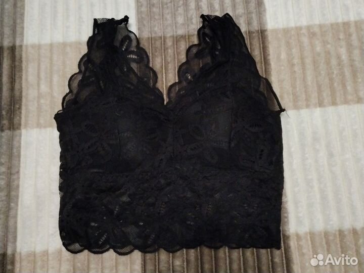 Бюстгальтер топик