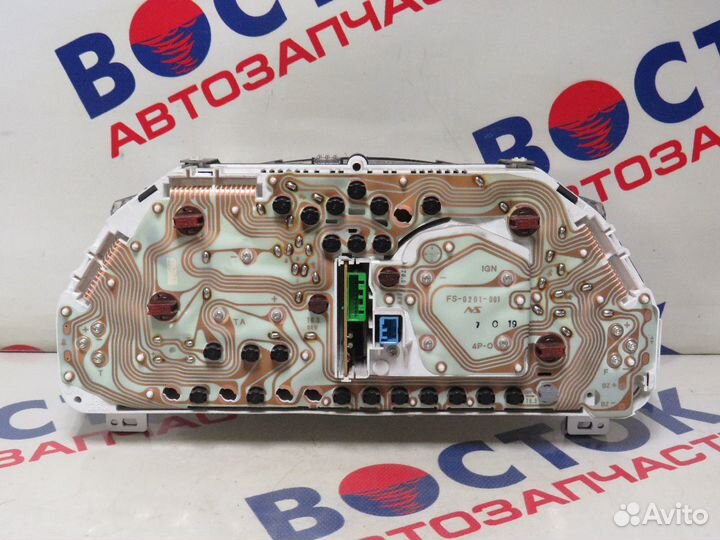 Щиток приборов subaru legacy BG5, BD5