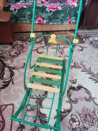 Детские санки на колесах