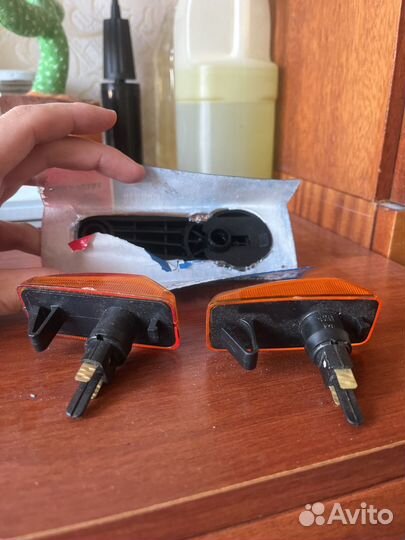 Повторитель поворотника ваз 2110 и ручка опускания