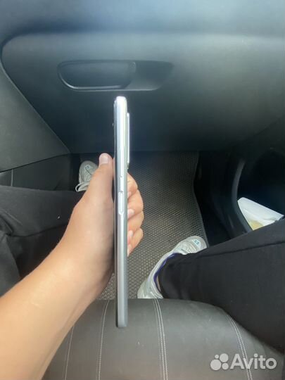 Телефон wiko 10