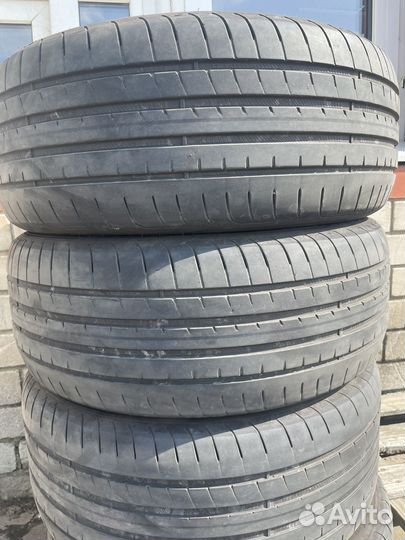 Goodyear Eagle F1 Asymmetric 3 225/45 R18 и 255/40 R18
