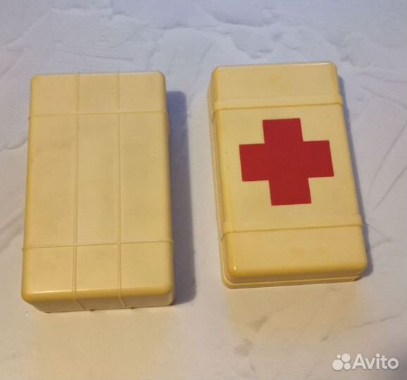 Аптечка карболит пустая коробка 50е СССР бу