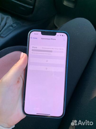 Телефон iPhone 13