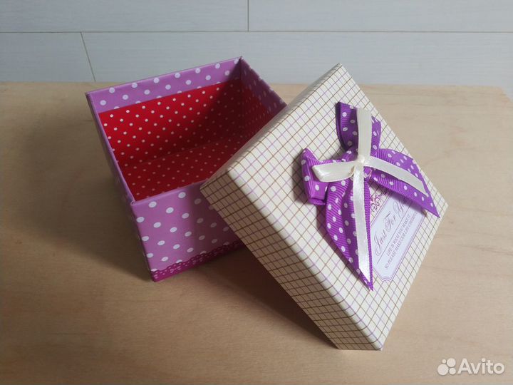 Коробка подарочная