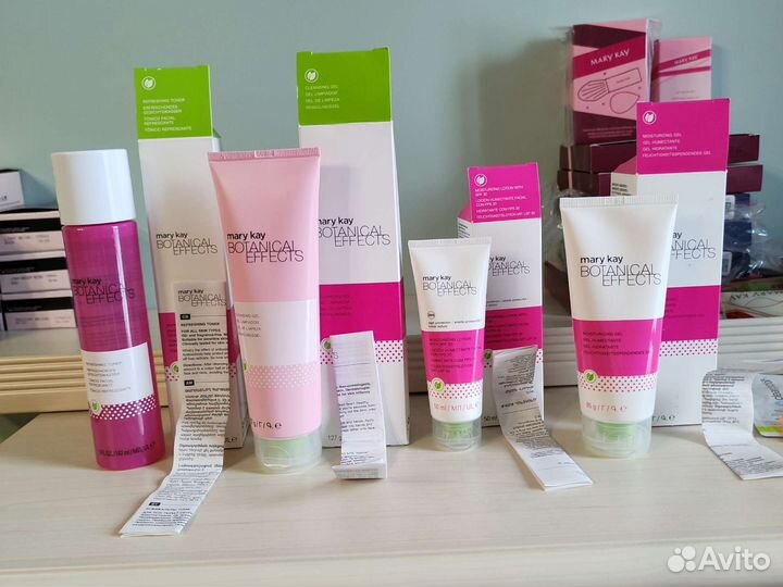 Средства систем по уходу за кожей Mary Kay