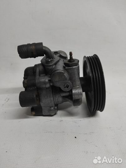 Б/У Б/У Насос гидроусилителя руля (гур) Mitsubi